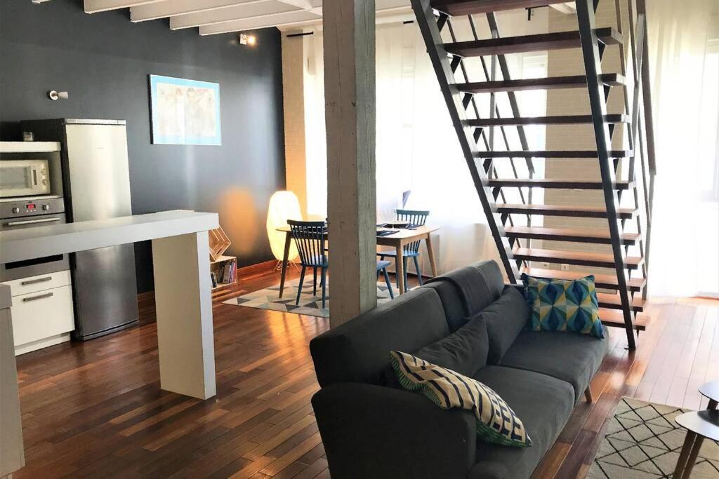 شقة Loft Hyper Centre Reims 6 Pers Avec Parking المظهر الخارجي الصورة